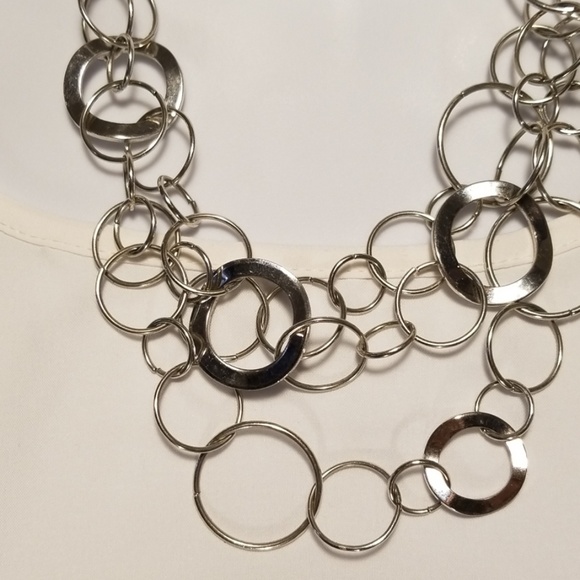 Circles Necklace and Earrings - Picture 6 of 7